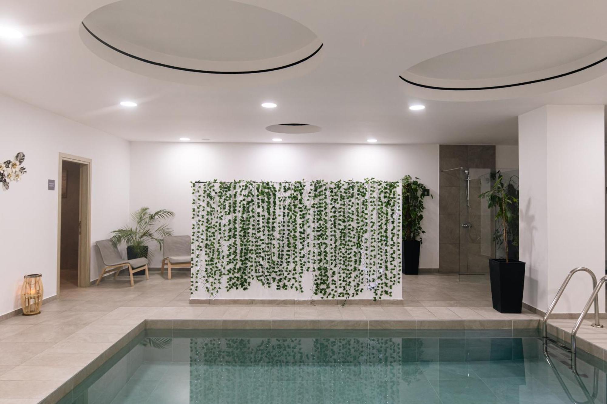 Caramela Luxury Apts Ayia Napa Bagian luar foto