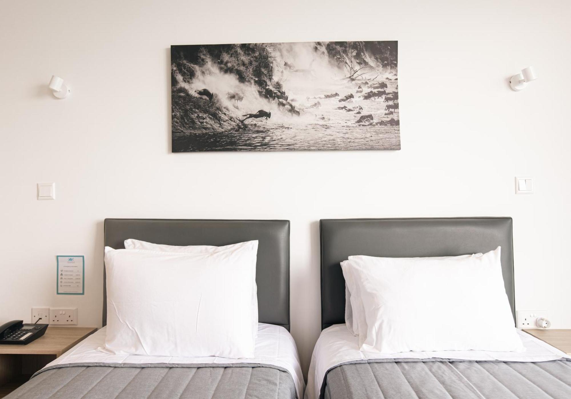 Caramela Luxury Apts Ayia Napa Bagian luar foto